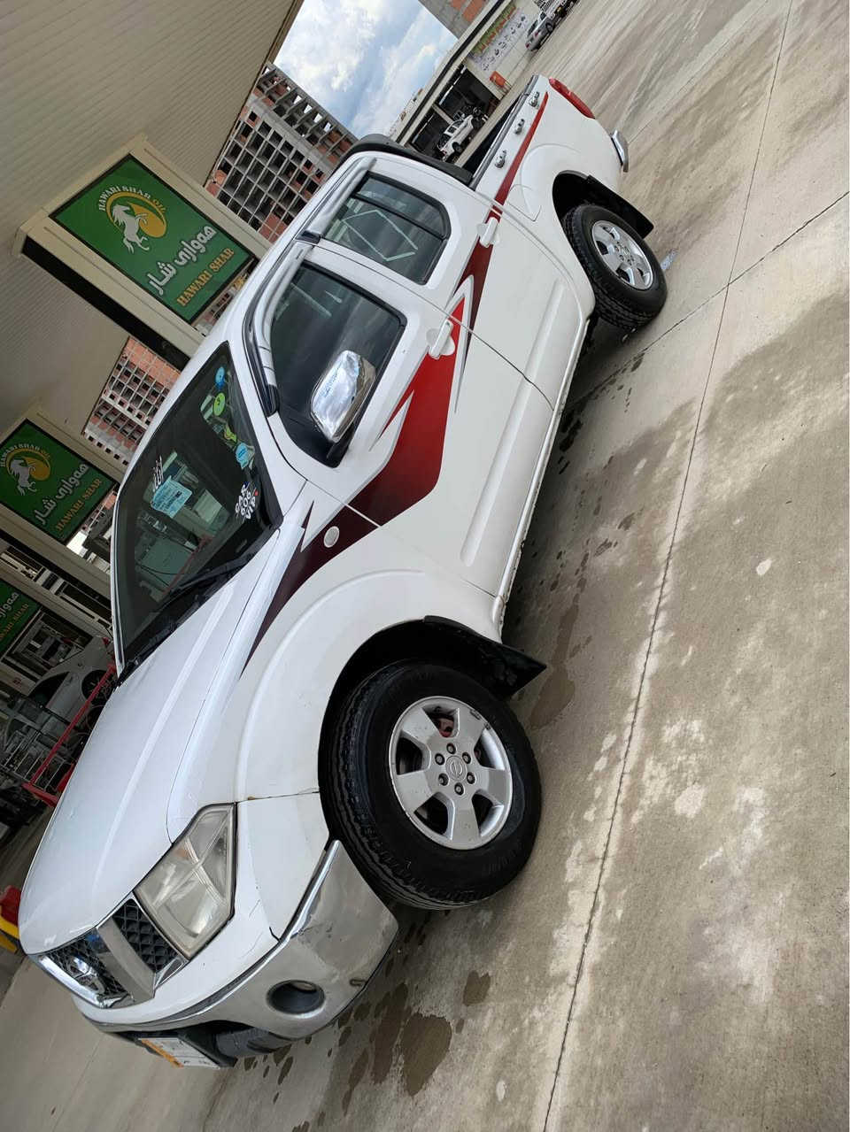 بؤفرؤشتن 49 مةجاليكي زؤر كةم ***********
 ساخ گيرو مةكينة بيلاد بيدةعمو ليدراوي 
گيرو مةكينةي بةشةرت  بؤياخ سةقفو حيزام بةشةرت 
تةبريد ساردو گةرمي ئيشةكا 
تةقةو رةقةي تيانية كارةباي كامل ئيشةكا 
رةقةم شانسيو پليتي پيوةية بةشةرت 
لةسليميانيم السليمانية, العراق
