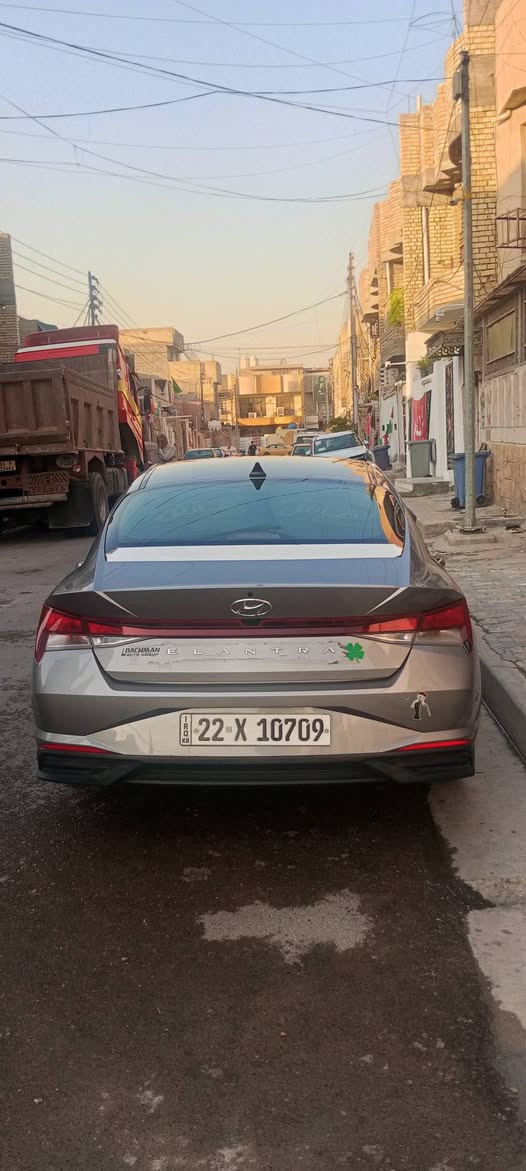 السلام عليكم النترا 2023 وارد امريكي الضرر بيها جاملغ وبنيد كير ومكينة مكفول الرادارات مكفولة ماعدا الفتحة السعر 130 رقم صاحب السيارة  *********** اخوان السيارة مال صديقي اني مكلف بالنشر
