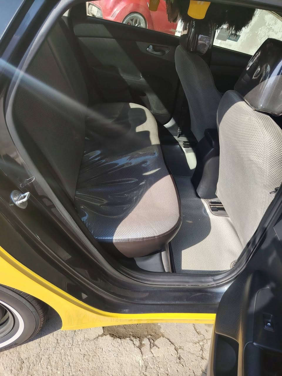 سياره للبيع2019 فول موصفات
حادثها جاملغ امامي صفحه ليمنه راجع علبارد
وطختين بجه سايق وراجع ع الحار
مكينه خير ميم الله
وكير محور
السعر135
البكان الكماليه

غير متواجد علفيس
الاستفسار اتصال***********
