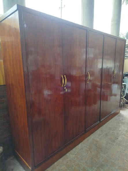 كنتور ابو 5 تزكام ضهر جرجوبه 
للبيع سعر 325 وبي مجال 
العنوان العزه القديمة 
***********
