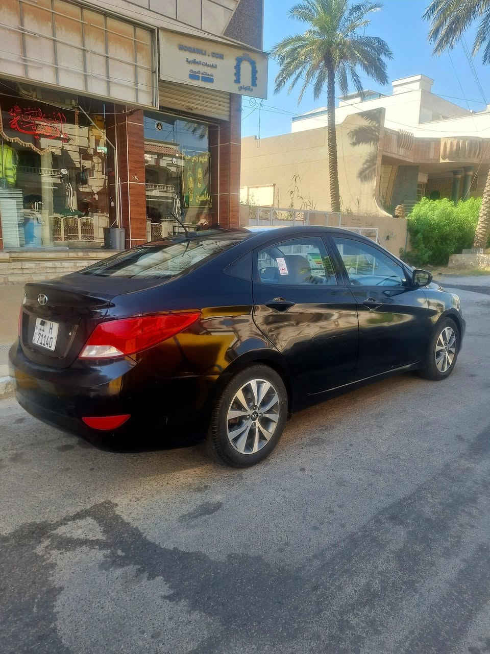 السلام عليكم  اكسنت  2017   نظيفه للبيع   السياره حادثه  جاملغ وقبق جنطه  بدون دواخل   بيه سونار   
محرك. 1600  و. كير   مكفولات   
تبريد بارد ثلج. تدفئه. 
حداديه صدر نظيفه جدا 
رقم بغداد الإنكليزي الجديد سنويه مجدده لل 2029
تحويل مباشر. 
السعر. 80. 
***********
***********
