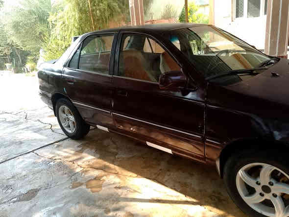 سلام عليكم لانتره دمعه موديل 94 سيارة كامله كهربايت كلهه شغاله صدر جديد تايرات جديد محرك خير من الله سيارة جاهزه سعر 24 وبيهه مجال مكان ديالى على طريق دلي عباس اتصال على هاذا الرقم ***********
