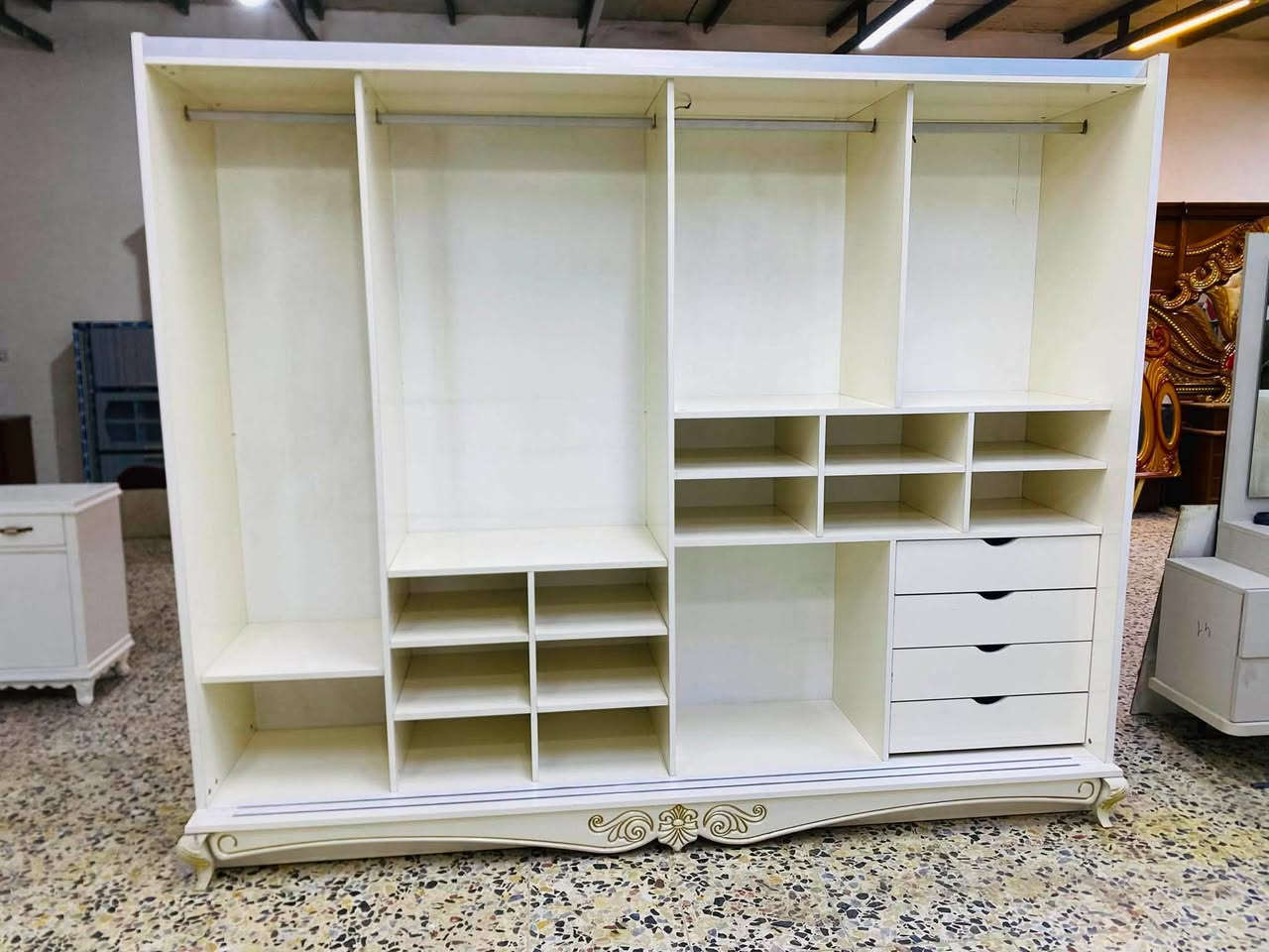 غرفة تركي 🇹🇷 موديل حديث 8 قطع
نظام سلايت
سرير مخزن
مع انارة شغالة
نضافة ‎%‎90💯
السعر/ 600 
شد ونقل مجاني داخل بغداد✨
توصيل للمحافظات باسعار رمزية


**إذا كنت صاحب هذا الإعلان وتريد حذفه لأي سبب، رجاءا أرسل رسالة إلى الدعم الفني**