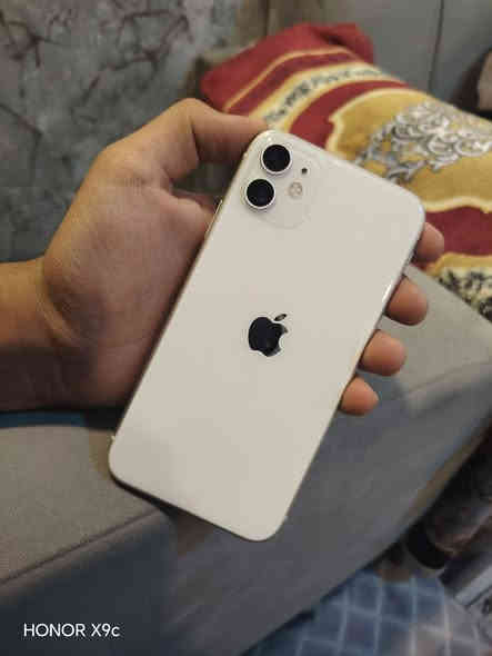 سلام عليكم ايفون 11ذاكره 128جهاز وتربرو دبل خط شرق اوسط جهاز مكفول من كلشي زلغ واحد مابي وياكرتونته الاستفسار خاص اوالاتصال علارقم ***********
