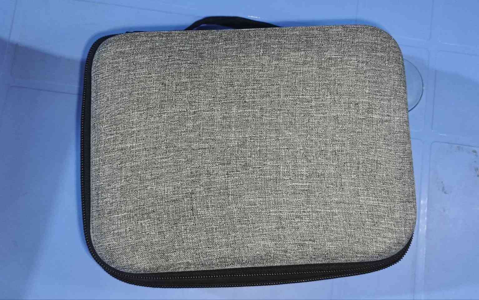 درون للبيع. 
المكان جبله. 

🔥🔥🔥🔥🔥🔥🔥🔥🔥🔥
نوعيه B6.      

طيران لمده 15دقيقه. 

دوران 360درجه. 

كامرات عدد 2 

حساس مانع تصادم 360درجه. 

تربط عله جهاز. 

تحتوي على ريش احتياطي عدد8.

بطاريه عدد 2.

ودرنفيس خاص بيهه. 

ارتفاع 150متر  المدى 200

رقم ***********
