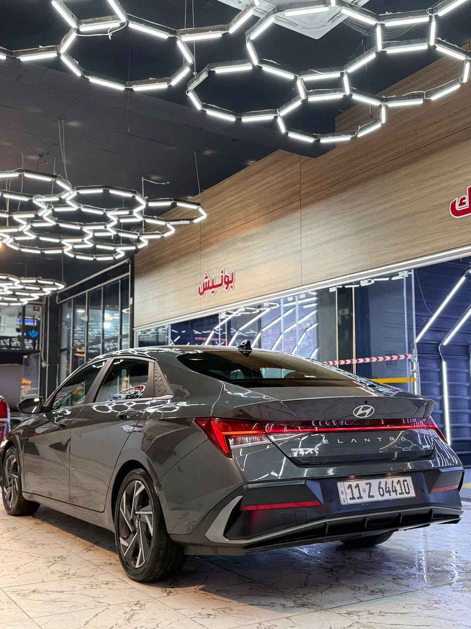 السلام عليكم شباب ممتواجد ع فيس بوك بس شراي يتصل رجٱ رقم***********النترا هايبرد 2024 
محرك 1600
المواصفات 
لمتت كشن جلد تحديد مسار سياقه ذاتيه شحن واير ليس فتحه سقف بصمه تشغيل عن بعد حساسات امامي خلفي  رادات كامره خلفيه شاشه متصله  كشن كهربائي تدفئه تبريد كشنات بدون دواخل بهو بيها هواي مواصفات  صور الحادث امامك سياره ب اسمي تحويل ثاني يوم
