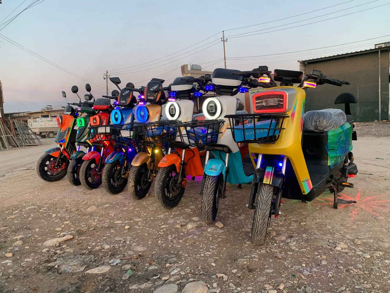 الـسلام عـلـيكم

تم وصــول مـاطورات شـحـن
جـديـد 
x900
R7
R9
R11

الـعـنوان.الـقـيارة قـريـة اچـحـله

رقم الهاتف .***********
