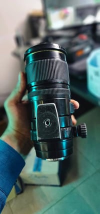 😁 يمي أنسب الأسعار... نار وشرار! 🔥🔥 📸 عدسة Sigma 70-200mm f/2.8 APO EX...