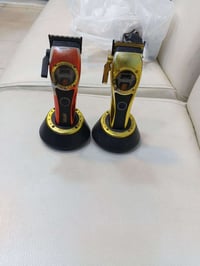 مكينتين البيع 120 الف مكان بغداد المشتل 07715513693