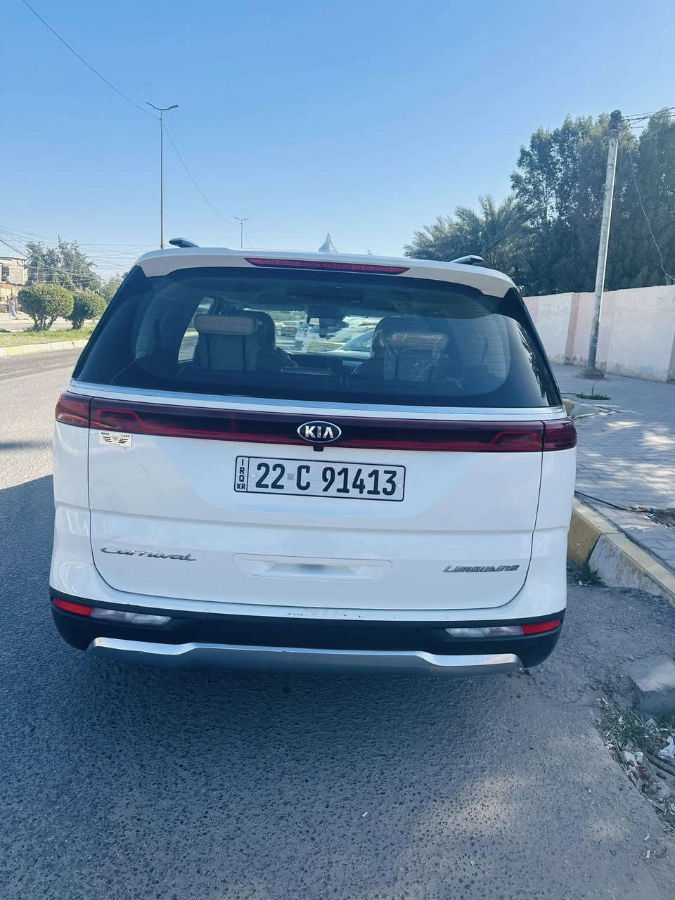 السلام عليكم ورحمة الله وبركاته
كيا كرنفال ديزل 
موديل 2021
فول مواصفات ماعدا الفتحه  
تقرير غرق بدون حادث بيه طخه بسيطه 
تبريد تدفئه تخم تاير السياره خير من الله 
السعر اتصل وبيك خير وتدلل جوه سوكها 
لان محتاج فلوس 
***********
