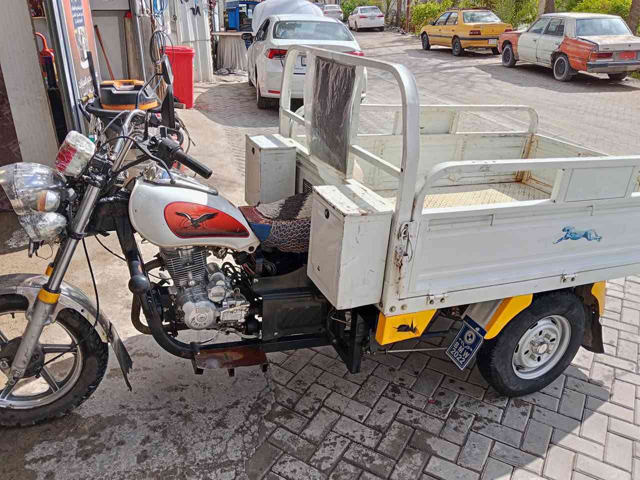 ستوتة شنك 22 شهر 12 أوراق مكمركة شغاله كله نكره سلف السعر مليون و 700 مثل مواضحه  للأستفسار تواصل ع خاص او ع رقم هاتف ***********
