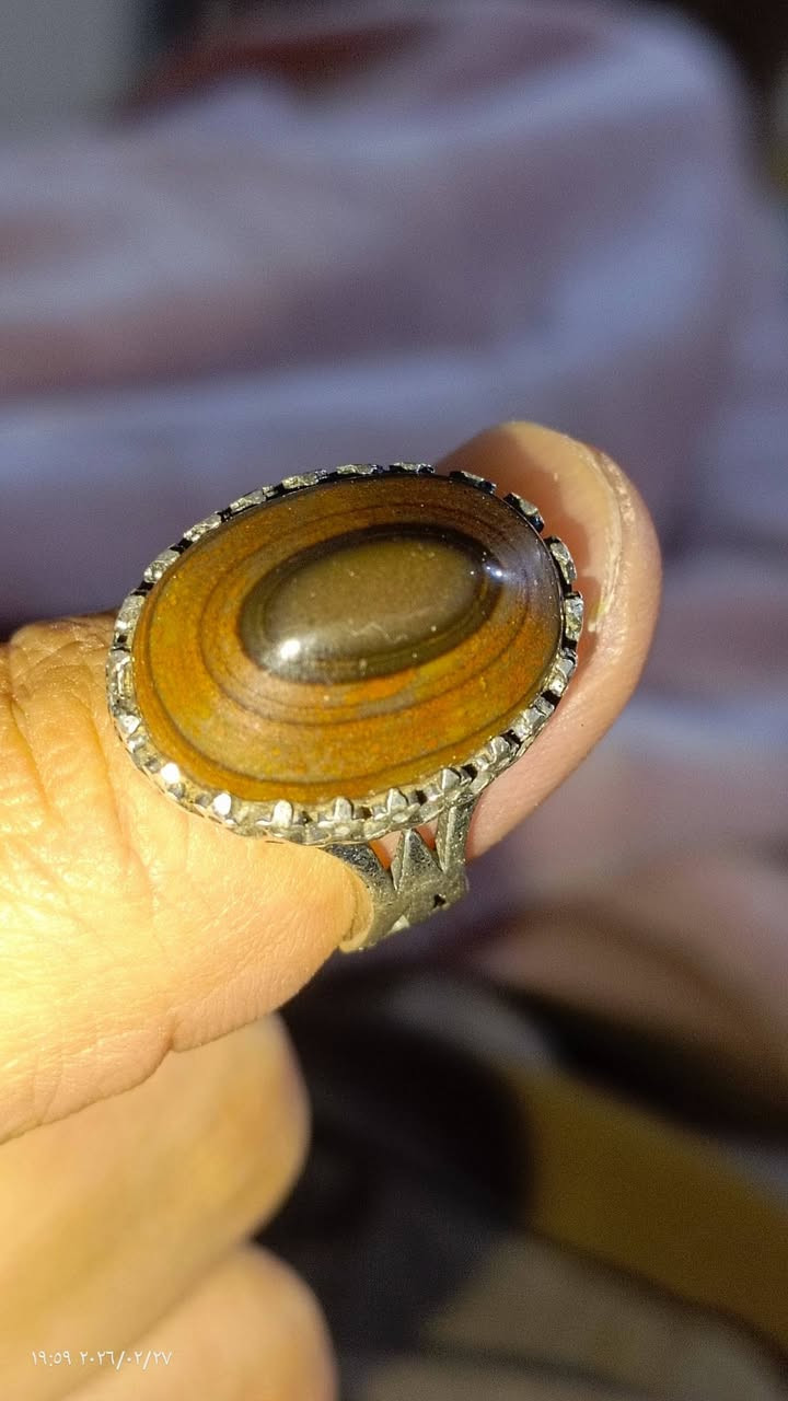 عقيق يماني كرزي الخامه درجه اولى نواعم صياغه يدويه الفضه جزع يماني 
925 جميل جداً  وجزع


**إذا كنت صاحب هذا الإعلان وتريد حذفه لأي سبب، رجاءا أرسل رسالة إلى الدعم الفني**