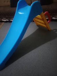 أثاث أطفال • للبيع