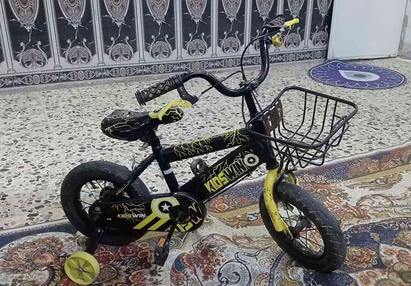 السلام عليكم للبيع سعر الكبير 60 وصغير 50 مكاني بغداد البلديات ***********
