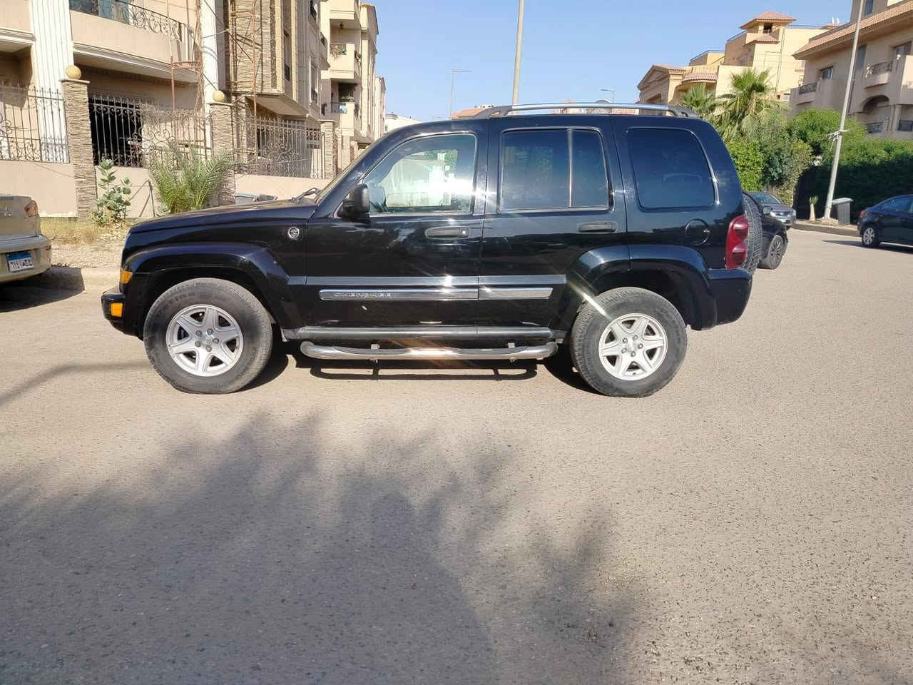 جيب ليبرتي 2006 فبريكا دواخل رشه اجزاء بره علي اللحم للنظافه ماتور شرح الشاسيه الماتور والفتيس والعفشه وفتيس الغرز بحالة ممتازة جميع الكماليات مثبت السرعه والتكييف والشاشه وbvd والكراسي وفتحة السقف كل الكماليات شغاله مش محتاجه مصروف نهائي 
العربيه مفيهاش حاجه مش شغاله  
رخصه سنه ونص 
للتواصل 01200220077


**إذا كنت صاحب هذا الإعلان وتريد حذفه لأي سبب، رجاءا أرسل رسالة إلى الدعم الفني**