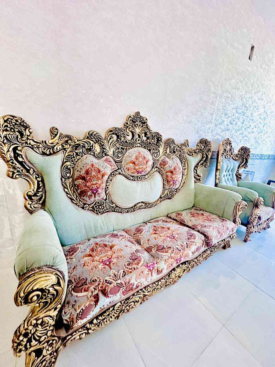 للبيع تخم 10 مقاعد عنوان 6كيلو للاستفسار الاتصال على الرقم ‏‪0786 762 4040‬‏
