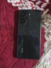 تليفون POCO X7 Pro ذاكرته 512 وبسعر 400 وبي مجال قليل اغراضه كامله اخو...