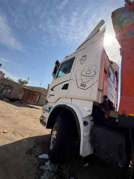 سلام عليكم 
سكانية للبيع 2018اصل ما معلاية عكرب بلاد تخم تاير سيارة جاهزة كير اوتوماتيك كلج مكينة 580 ،8, شراي يتصل ***********
