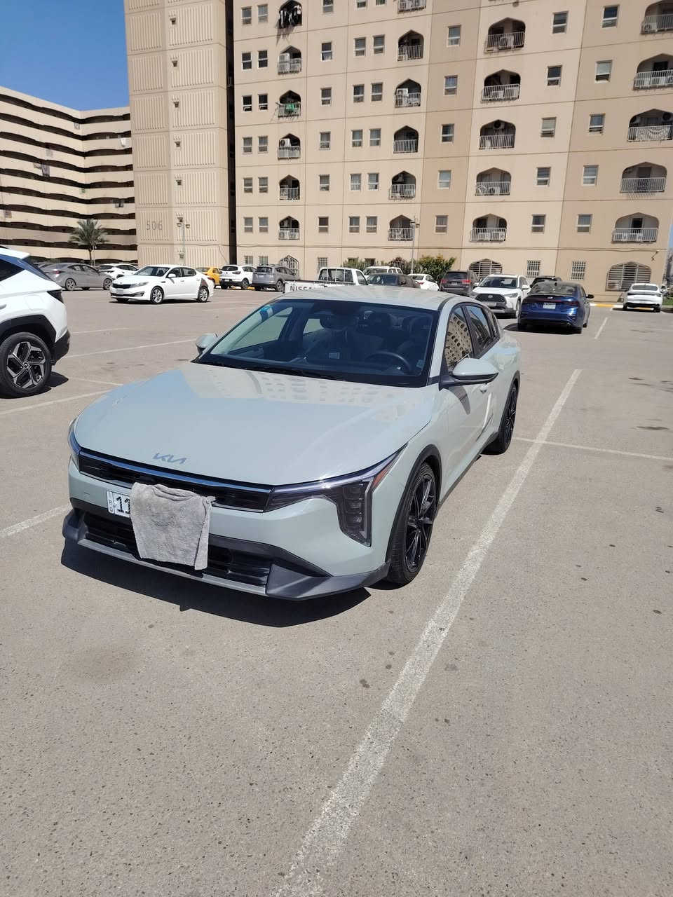 السلا م عليكم كي فور ٢٠٢٥ أمريكي فول موصفات عده البانوراما ماشيه ٨ الاف سعر ١٧٥ عنواني بسمايه ***********
