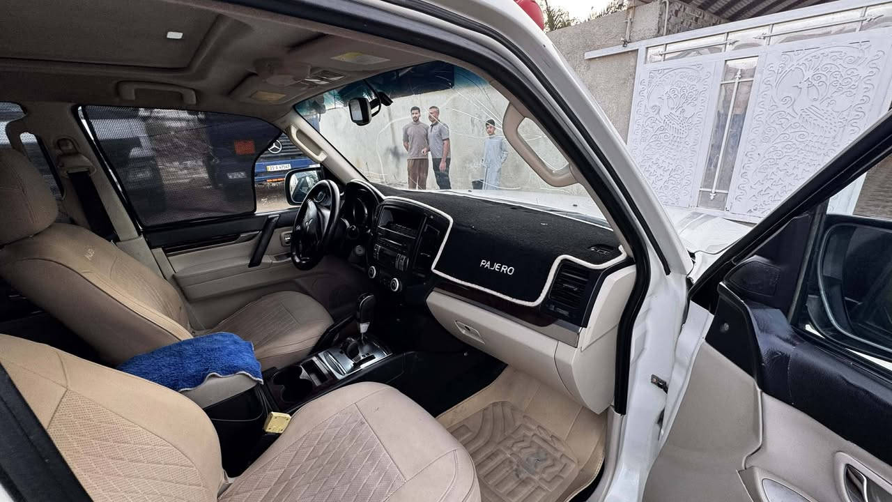 باجيرو حبتور 2010 مكفوله 
حبتور مواصفاتها معروفه 
***********
العنوان واسط الكوت
