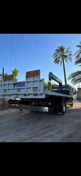 سيارة كنتر كرين رقم سليمانية بسمي اني المالك موديل 2006 موجودة بغداد الكاظمية كرين سطحية دوران اربع سلايتات مخالف مكينة( 110)
*********** ///
