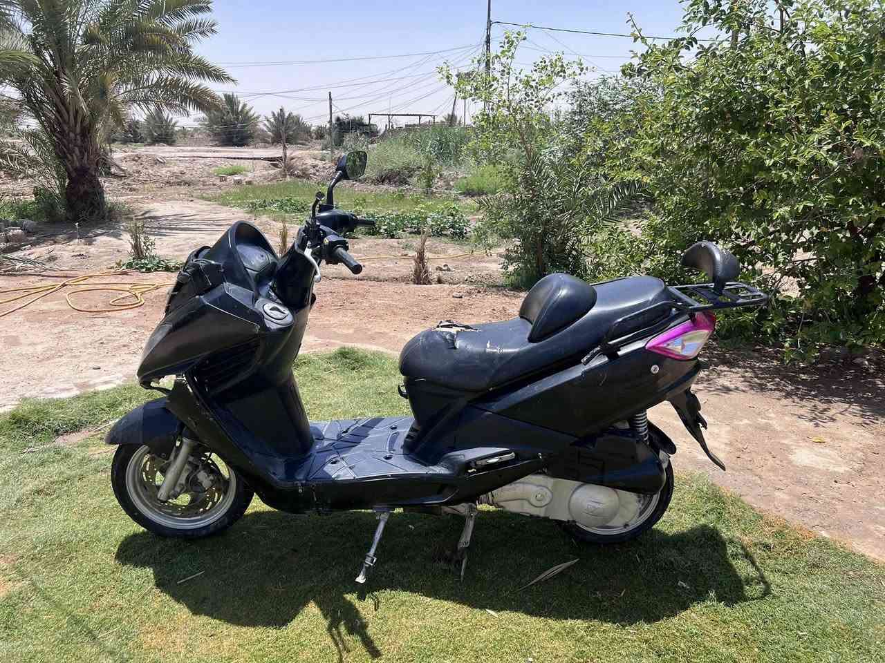 سلام عليكم شباب دراجه للبيع سرعته 140.   بس بيه شغله وحده تسوي مال السرعه بي عطل شويه  ماتمشي حيل ال تسويه يرجع طبيعي شعدك نزل مراوس. واتساب ***********
