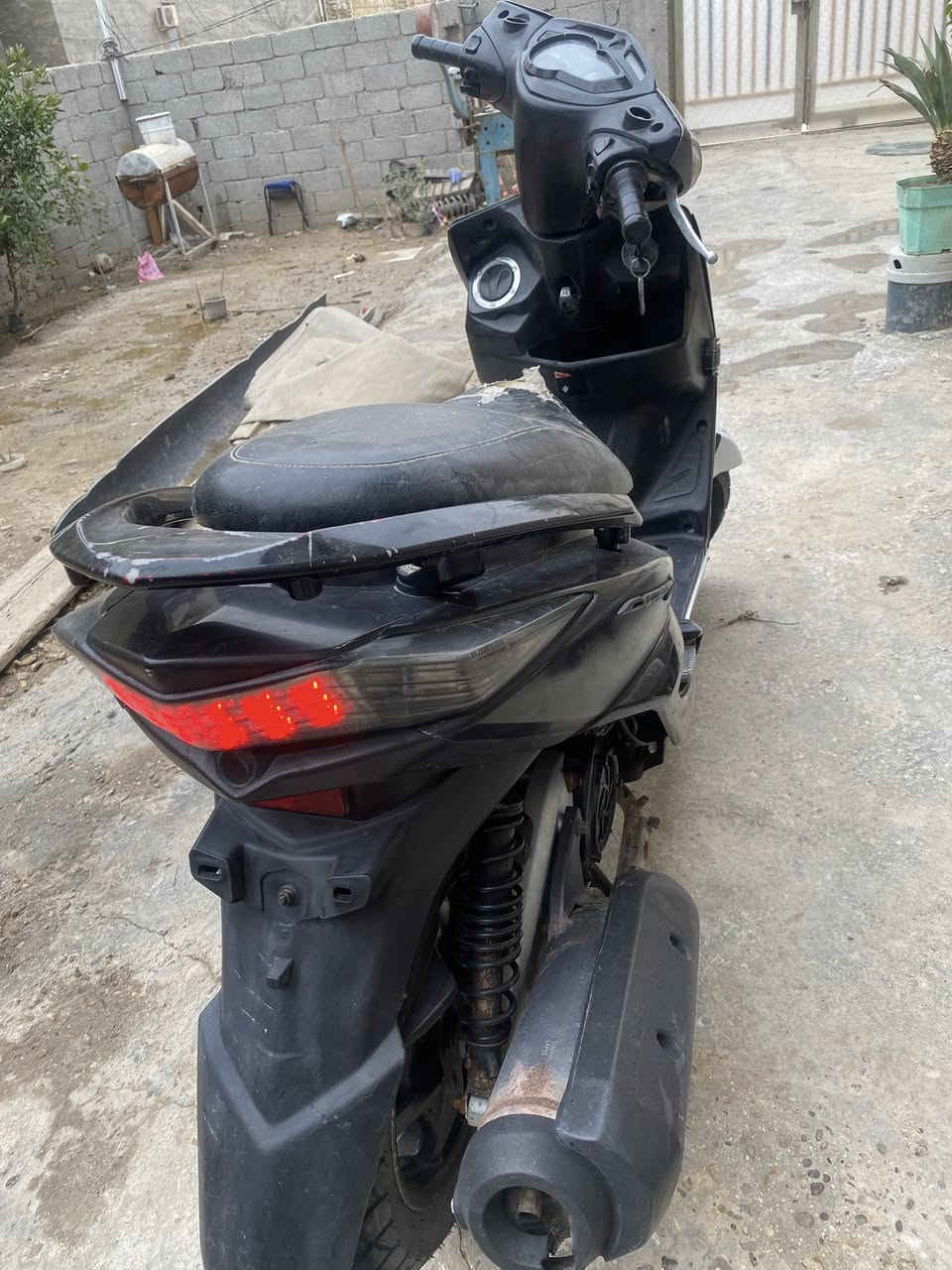 السلام عليكم سكنس لد لبيع كله شغل مكان بابل قرب مجسّر الثوره  رقم الهاتف ***********
