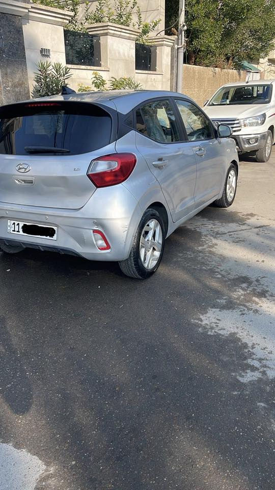 السلام عليكم
هونداي i10

موديل 2021

السيارة حادثهه فقط بنيد ونفسة ممبدلي ضربة سطحية بالبنيد فقط ومغلفي نفسة ممبدلي بلادي مثل ما موضح بالصور عدا هذا السيارة مكفولة من صبغ من ضربة اي شي مبيهه بلادية كولهه ماشية 74 الف تحويل مباشر الرقم انكليزي بغداد مثل مموضح بالصور مكان السيارة بغداد الدورة 

سعر السيارة 105

للتواصل فقط واتساب على هذا الرقم 
***********
