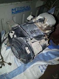 محرك بياجو ب200. 07804890002