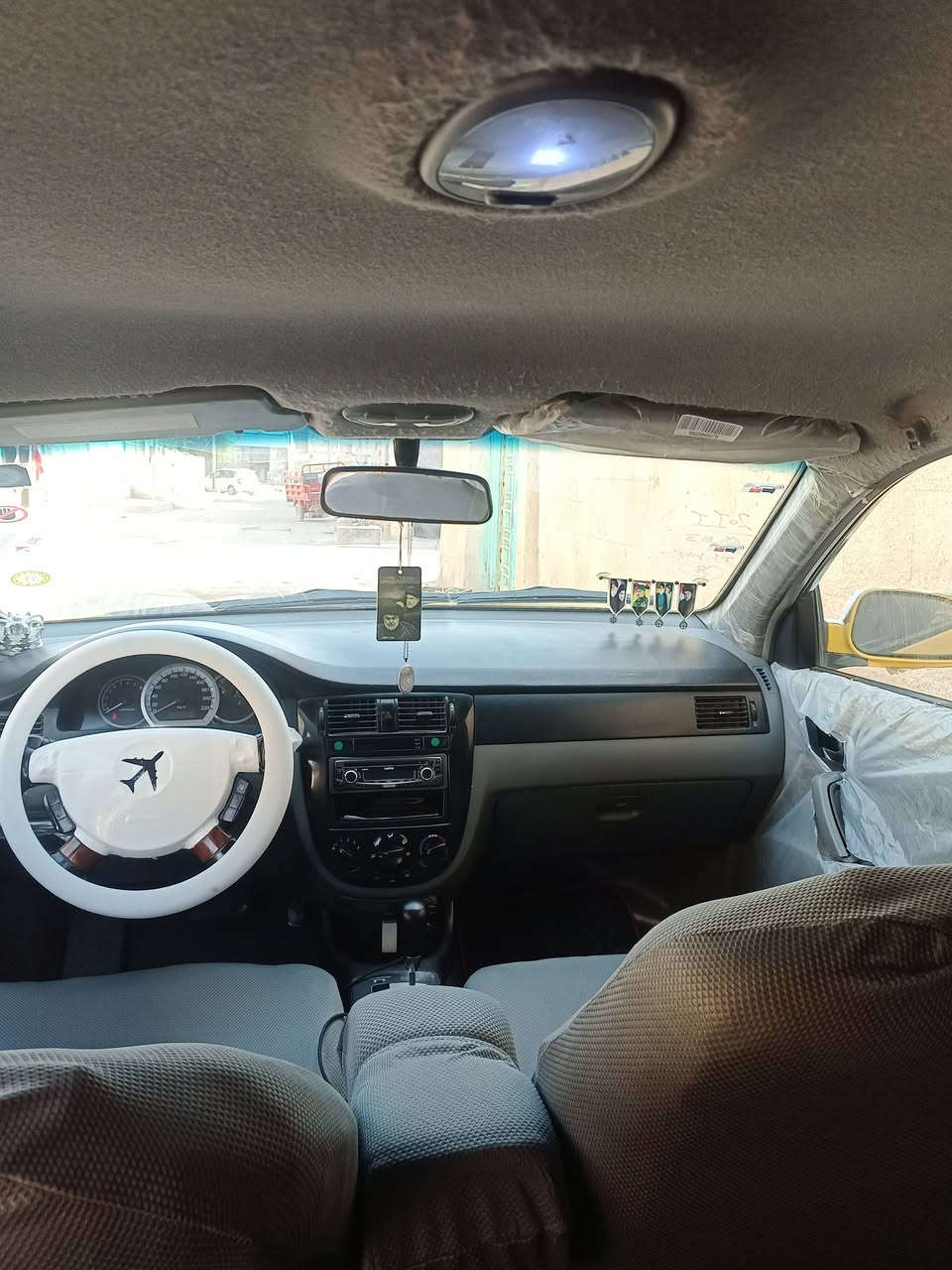 وبترا موديل 2011كير مكينه حداديه تخم تاير كله مكفول سياره مكفوله ما عدا طخه بجاملغ  الوره ومسويه مصبوغه جماليه سياره بسمي سنويه 2027مصفره هيأ وغرامات رقم ميسان تحويل ثاني يوم رقم نكليزي الاستفسار *********** مكاني ميسان كميت السعر 69وبيه مجال
