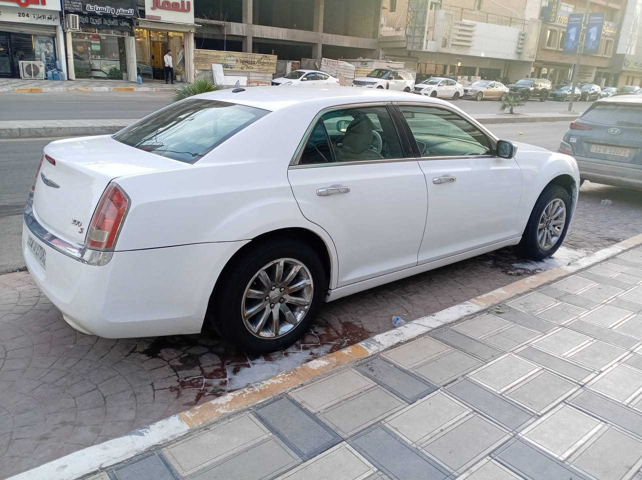 السلام عليكم اوباما 2012 رقم اربيل دولي مكينة وكير حدادية جديدة دواخل عسلي تبديل بنيد وجاملغ بدون دواخل السعر ١٥٣ وبيها مجال *********** مكان السيارة العمارة
