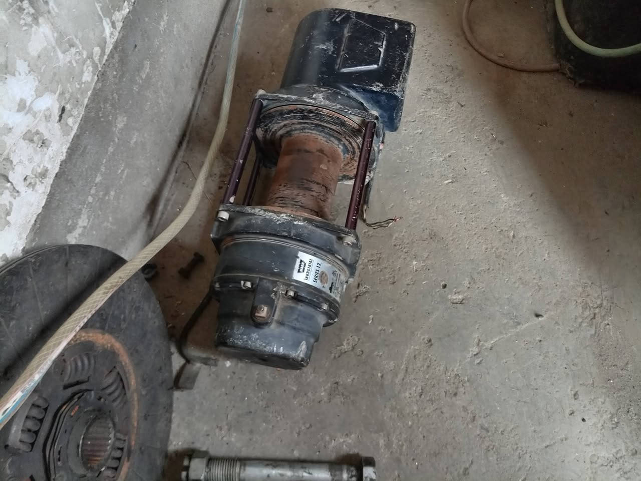 ونج كهربائي
للاستفسار الاتصال على الرقم هذا ***********
***********
