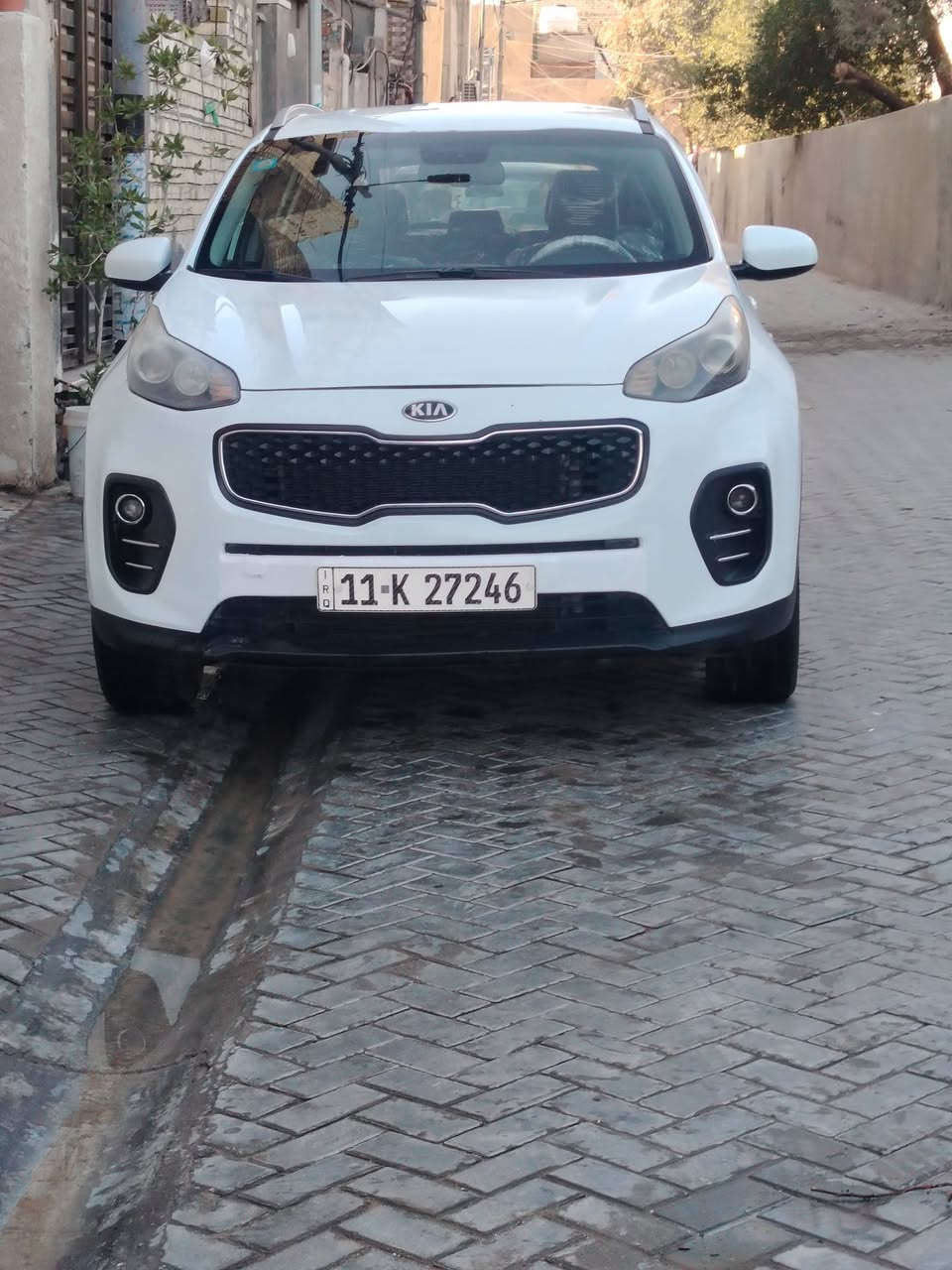 سبورتج خليجي مديل 2017 مكفوله من صبغ و التبديل سياره جديد عله وضع شركه ما بيه اي نقص التفاصيل كثر عل رقم عنوان بغداد سياره بسمي رقم *********** سعر( 180)
