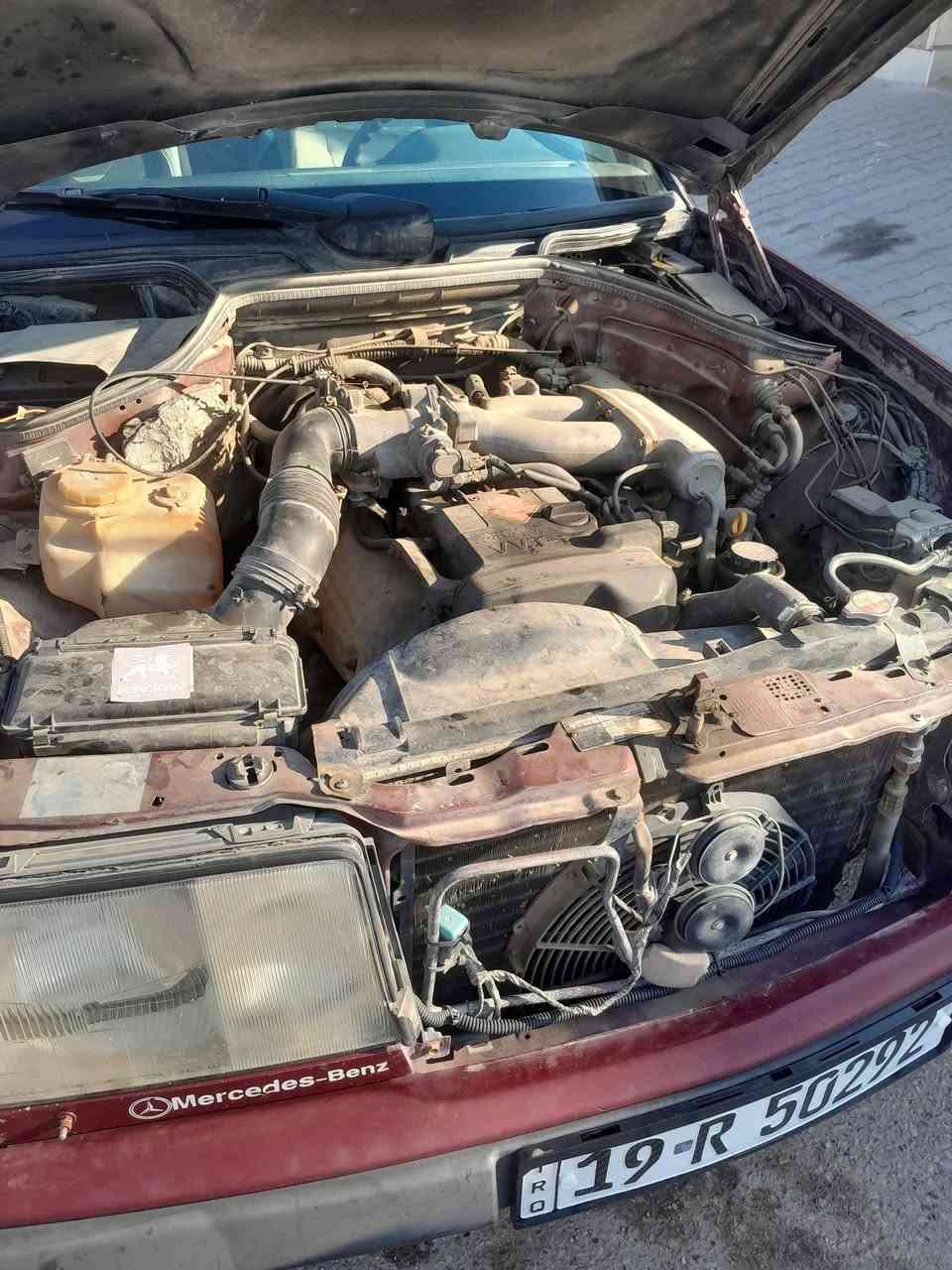 السلام عليكم مارسيدس البيع بسمي مصبوغه جماليه مكينه وكير فيفيتي  مكان بصره ام قصر *********** السعر 40
