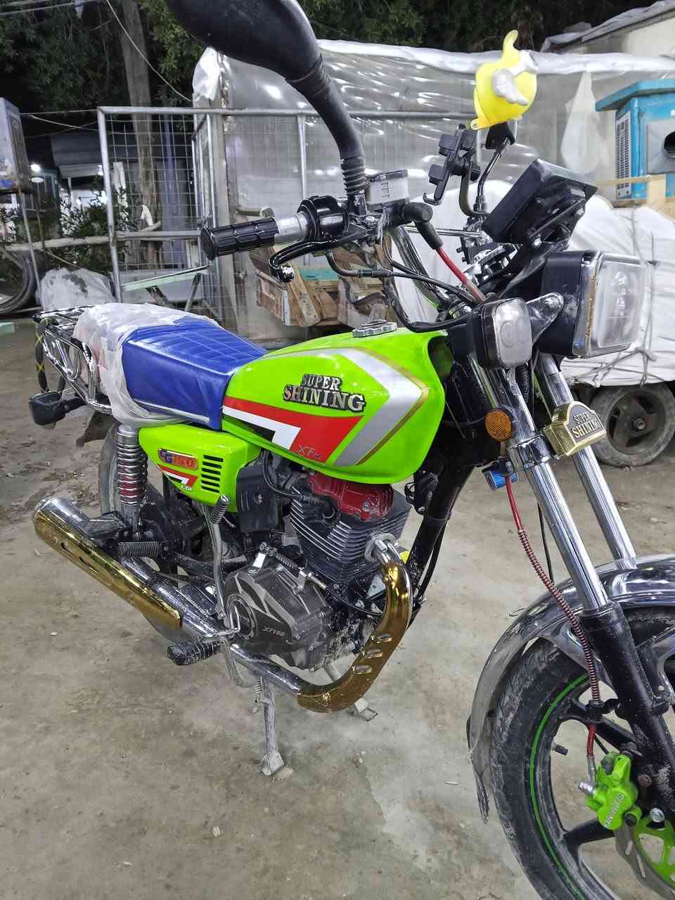 السلام عليكم
للبيع سوبر شايننك 5كير مكينة 150 مديل 2023
دراجة صارلهة 3 اشهر من طلعت من الوكيل جديدة 
السعر مليون و100 بيهة مجال بسيط 
اصولية للأستفسار ***********
