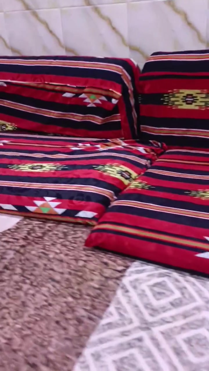 السلام عليكم جلسه عربيه بدويه الاصحاب المواكب قياس  السعر ٢٥٠ بيه مجال قليل نضيفه كلش بصره قبله تواصل خاص


**إذا كنت صاحب هذا الإعلان وتريد حذفه لأي سبب، رجاءا أرسل رسالة إلى الدعم الفني**