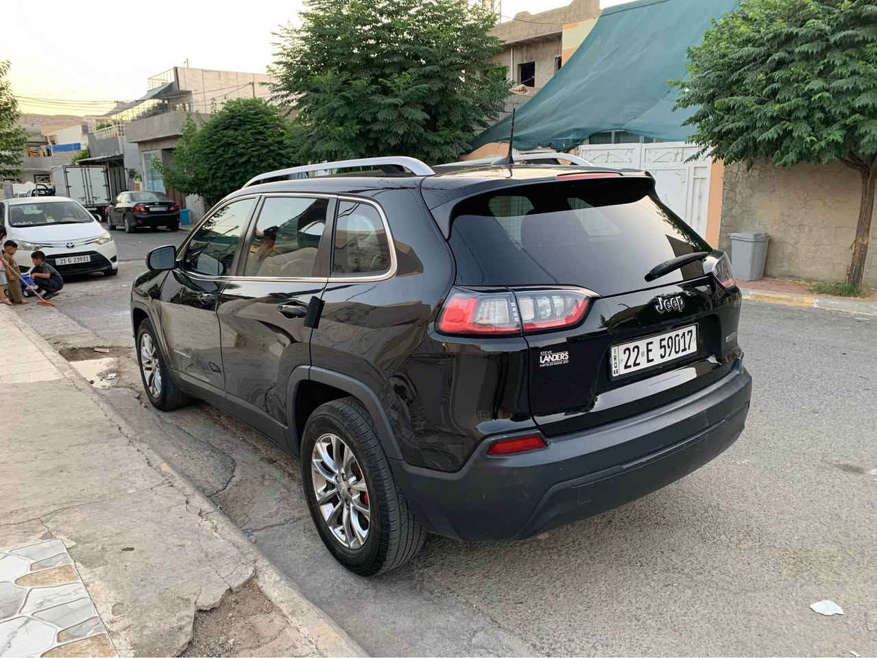 جیپ مۆدیل 2019  ئەمریکی مەکینە 2.4 گیرومەکینە بەشەرت  موسەفات کوشن جڵد بەسمەو شاشەو کامیرا کوشن کارەبایی  چور پارچەو نیوی بۆیاغە سۆنەریم داناوە  سەنەوی تازەیە تاکو2029 سعری 95 💵 گەڵاو معامەلە ژم *********** السليمانية, العراق
