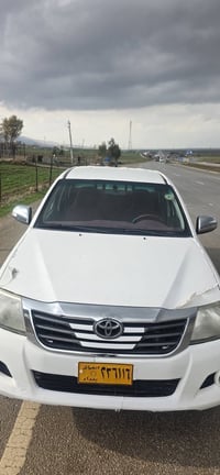 هايلوكس • ٢٠١٣ • اوتوماتيك