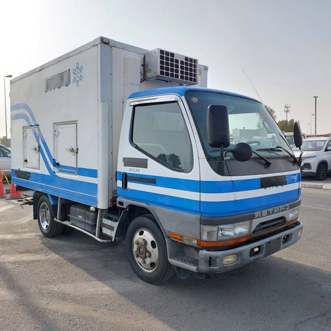هينو 300 تماتيك كفالة عامة
كنتر بزون براد كفالة عامة 
كنتر بدي ثابت كفالة عامة ادوات بدون ارقام توصيل لجميع المحافظات موجود واتساب ***********
