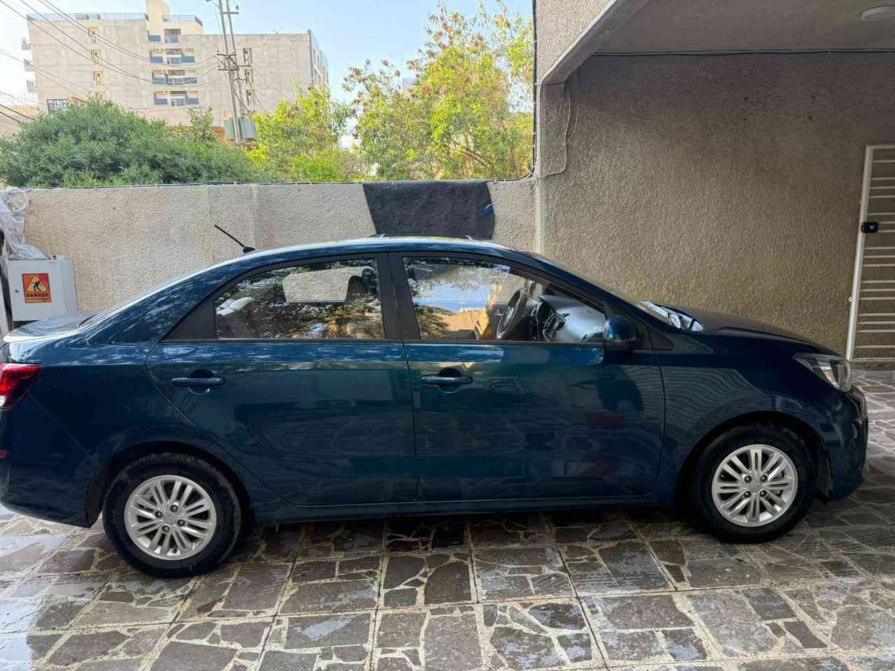 السلام عليكم … كيا بيكاس خليجي موديل 2020 ماشية 36,000 كم مكفولة من الصبغ والتبديل و الكير والمكينة بيها بارد بسيط  رقم بغداد ..
فتحة - اشاير بالمري - ويل كب - شاشة - كاميرا - تحكمات - 
السعر 105$ للاستفسار ***********
