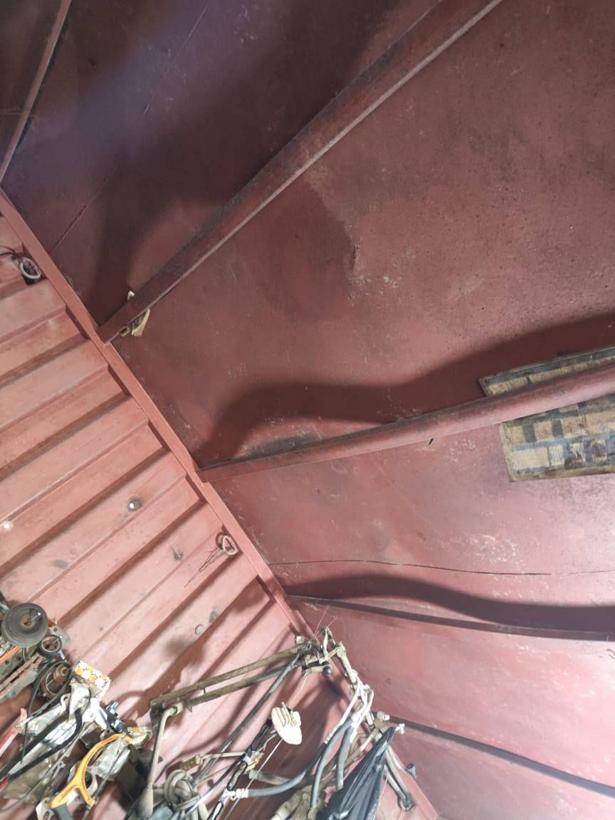 سلام عليكم حاويه طول 6 متر مكاني بصره ابو الخصيب مكلف بنشر هذا رقم راعيها شراي يتصل ***********
