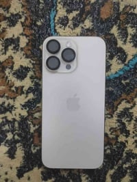 آيفون ١٦ برو ماكس • ٢٥٦ • بطارية ١٠٠