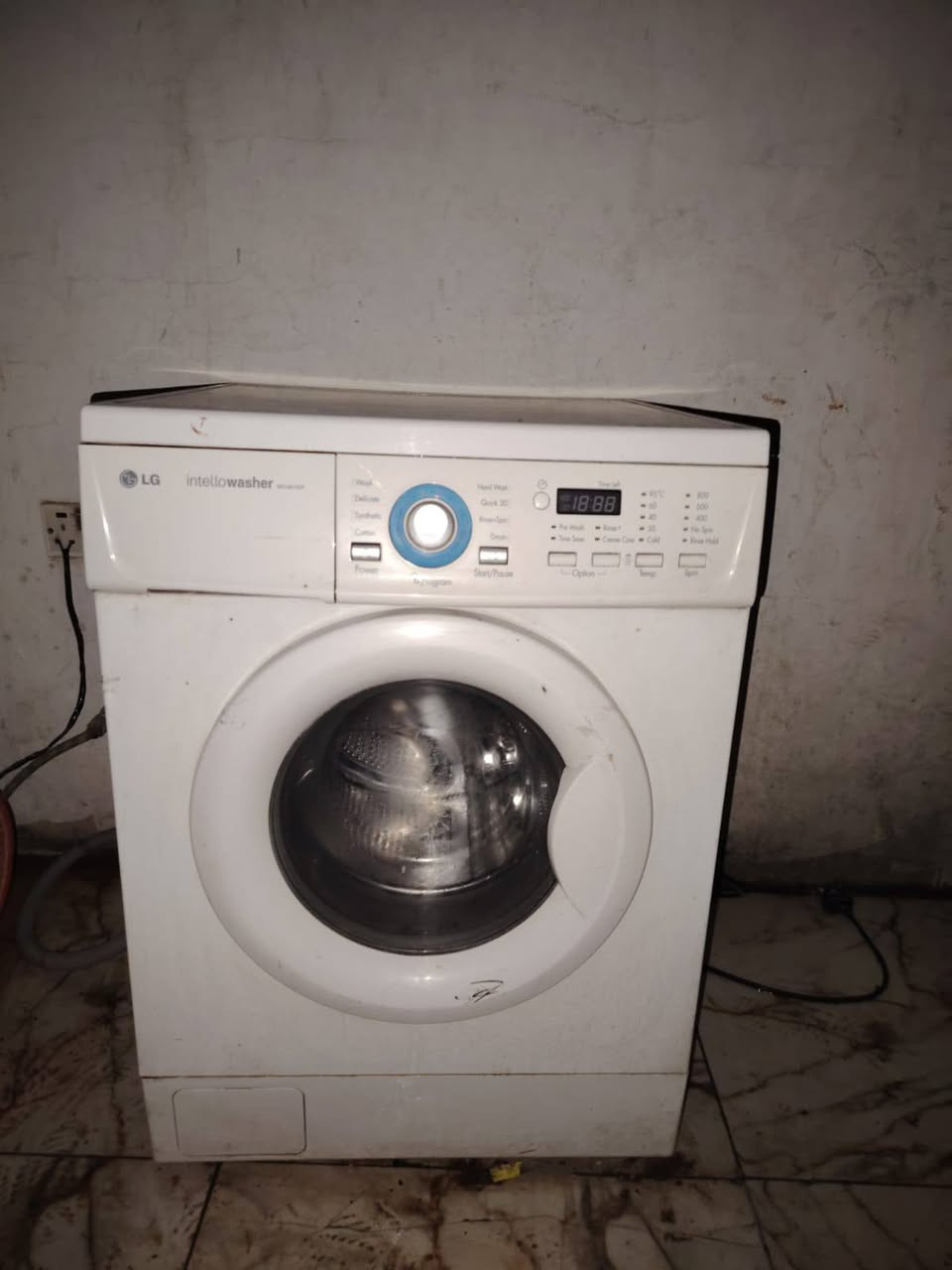 غساله LG للبيع. نظافه  99 بال 100


**إذا كنت صاحب هذا الإعلان وتريد حذفه لأي سبب، رجاءا أرسل رسالة إلى الدعم الفني**