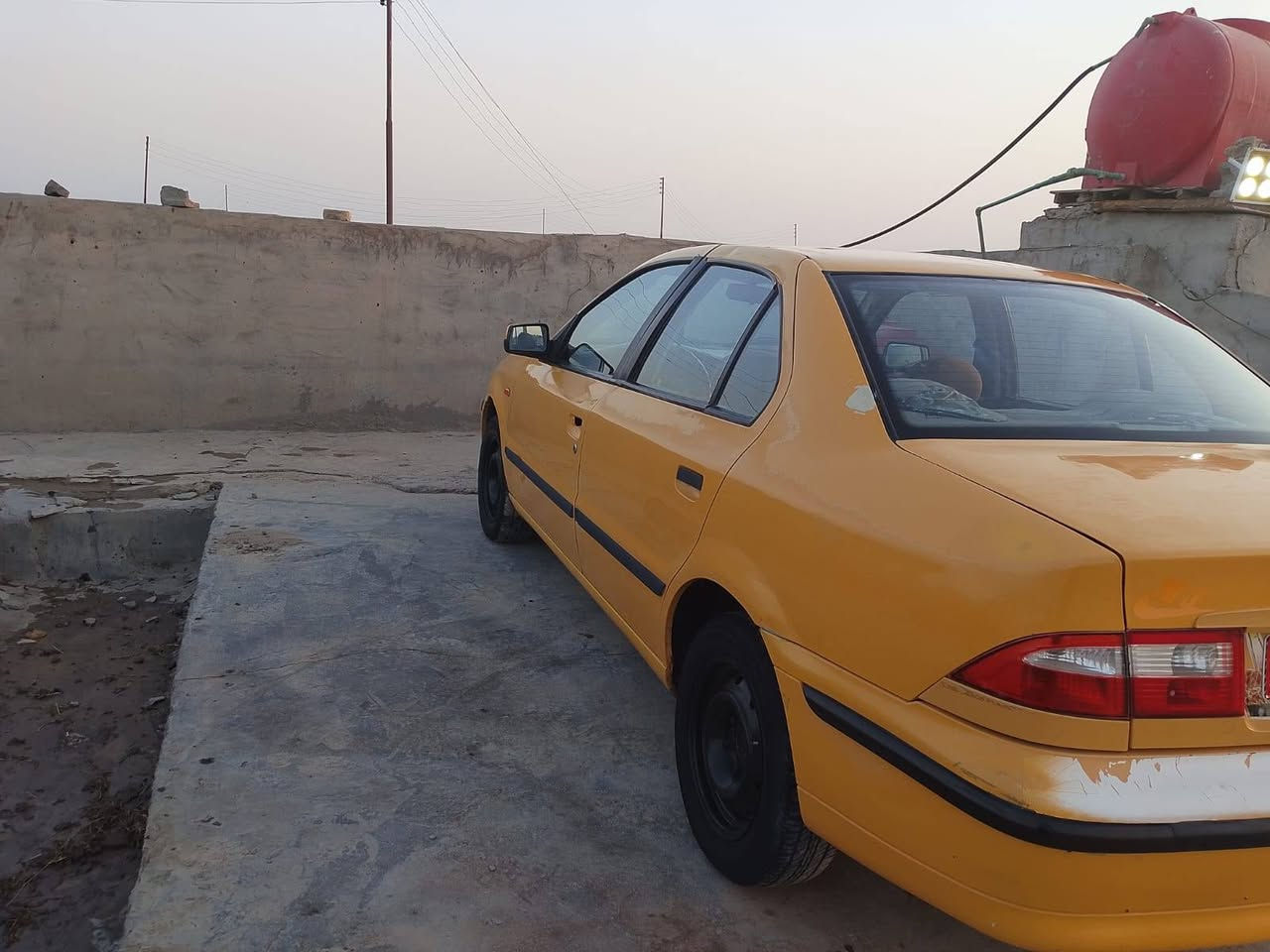 السلام عليكم 
سياره سمند لبيع موديل 2011سياره بسمي رقم دولي مصفره جاهزه السعر 35وبيه مجال 
***********
