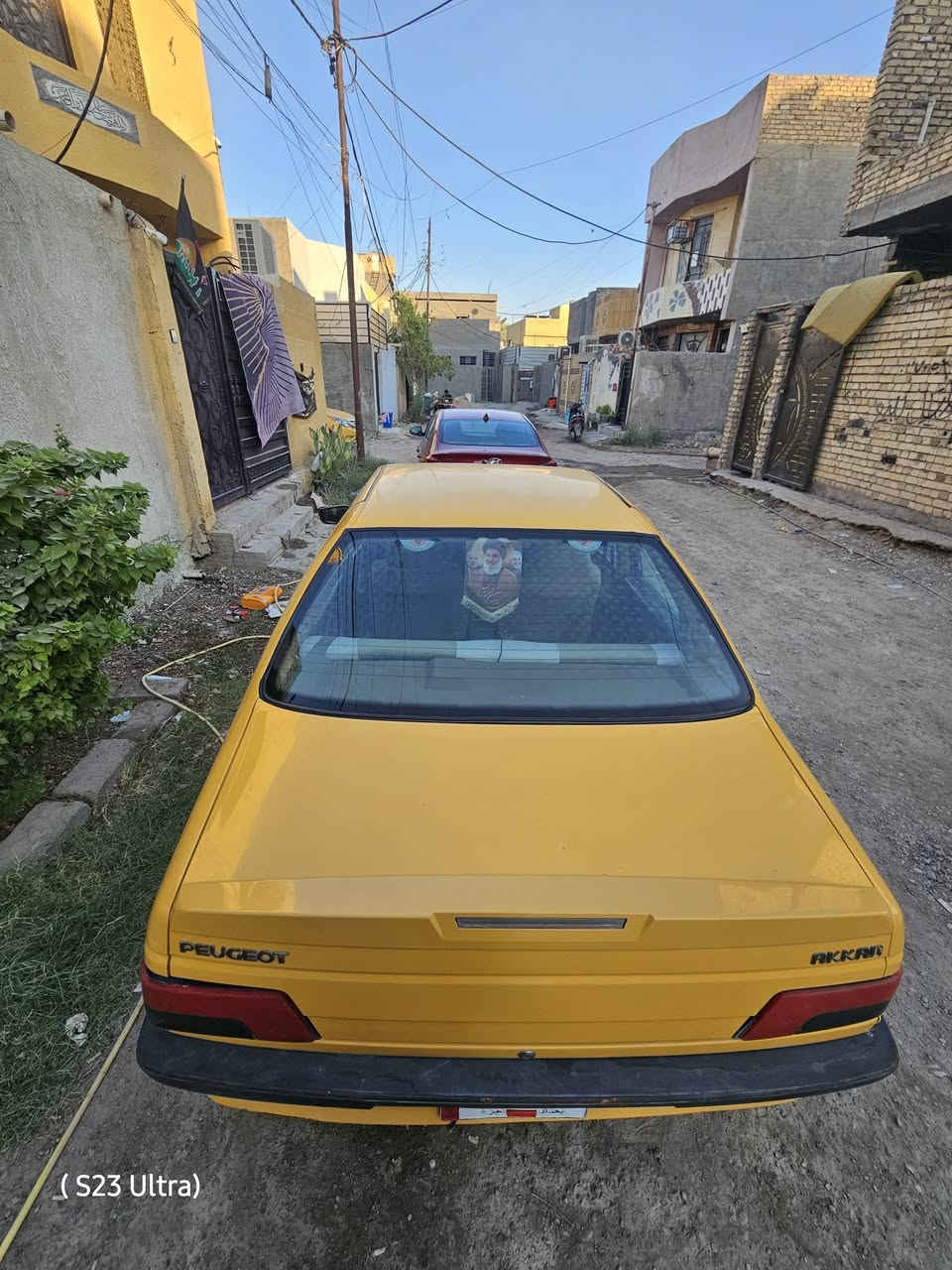 سلام عليكم
بيجو اكد 
موديل 2016 
رقم بغداد 
كير و محرك خير من الله
 صدر امامي خلفي خير من الله 
تبريد ثلج 🧊
كهربائيات كلهة شغالة 
السيارة مكفولة من الضربة و التبديل 
الچاملغ الايمن بي شوية خياس مثل مموضح بلصورة 
عليهة غرامة 100 الف 
السعر المطلوب 40 ورقة و بيهة مجال للشراي 
رقم الهاتف *********** الاستفسار واتساب 
عنوان السيارة بغداد التاجي قرب الجسر الدوار
