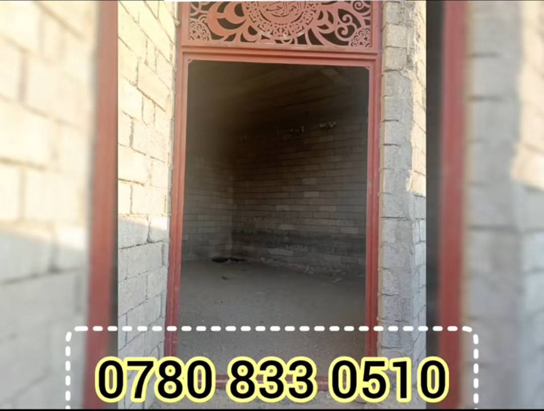 هيكل للبيع في الرمادي الصوفية قرب مدرسة المهند .

المساحة الكلية 300 متر .

جنس العقار طابو زراعي سند 25 فسفوري تحويل مباشر.

كافة الخدمات متوفره من ماء وكهرباء وتبليط ومدارس ومنطقه سكنية متكاملة.

السعر 65 مليون وبي مجال .

ـــــــــــــــــــــــــــــــــــــــــــــــــــــــ.

📍 للمزيد من التفاصيل يمكنكم زيارة مكتبنا:

مكتب شمس الرافدين للعقار   – الرمادي / شارع 40 – قرب مرطبات دريم لاند.

📞 أرقام التواصل (واتساب متاح):

*********** ✅ عبدالغني الفراجي.

*********** ✅ عبدالغني الفراجي.

⏰ متواجدون في المكتب على مدار أيام الأسبوع.

من الساعة 3 عصراً حتى الساعة 9 مساءً.

نرحب بكم دائماً لزيارتنا والاستفسار عن أي عقار يناسبكم.
