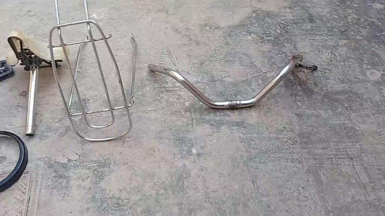 سلام عليكم قراض بايسكل لوياله حجم 27 سعر خاص موجود في أي وقت خاص وهذن إلقراض كدامكم بعد الويل لوره كامل  من مكينه من دكس العنوان بغداد ابو غريب


**إذا كنت صاحب هذا الإعلان وتريد حذفه لأي سبب، رجاءا أرسل رسالة إلى الدعم الفني**