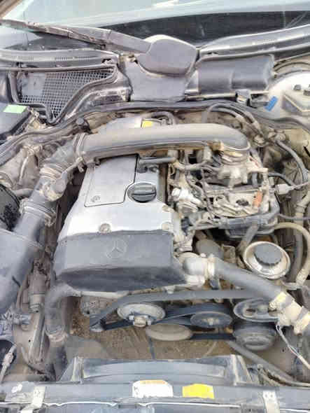 السلام عليكم مارسيدس ام عيون للبيع سياره نضيفه مكينه 4سلندر مديل 1995السعر 62وبيه مجال للتواصل ***********
