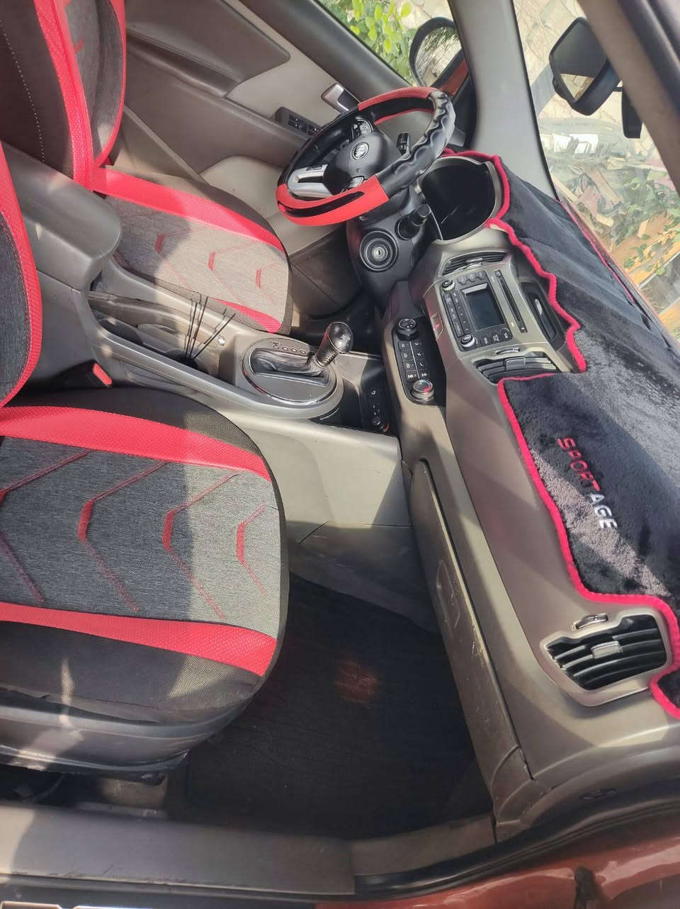 السلام عليكم ورحمة الله وبركاتة
كيا سبورتج ٢٠١٥ خليجي 

رقم بغداد تحويل مباشر 

محرك وكير مكفولات 

بيش صبغ وسونار مرفق مع المنشور 

السعر ١٢٠ وبيها مجال مكانها بغداد أبو غريب

مكلف بالنشر 

رقم صاحب السيارة 

‏‪***********‬‏

***********
