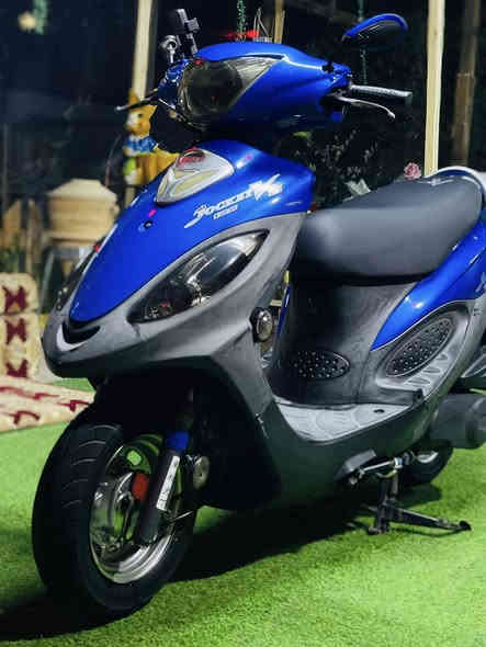 كامكو V2 مديل 2014للبيع دراجه رمبه كفاله صار فتره طلعت من الرمبه مو هواي مانقصه كلشي دراجه نضيفه وحلوه كفرات ختم واحد مكينه ناعمه إلاستفسار تصل *********** مكاني ناصريه قضاء رفاعي 🙏
